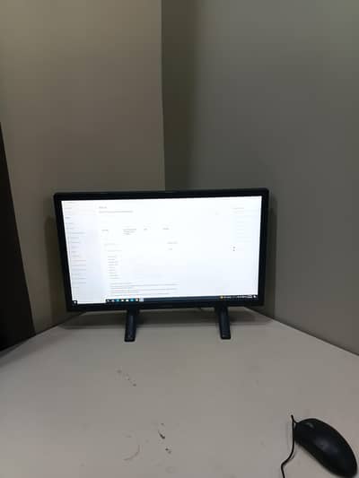 HPZ240 TOWER PC BEST FOR GAMING AND WORKING PURPOSE