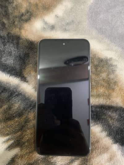 Infinix Smart 9  4+4 128  Condition 8.5/10 Box only