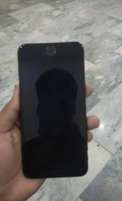 iphone 7 plus128gb 1