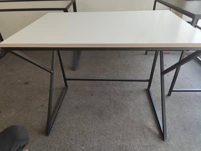 computer table