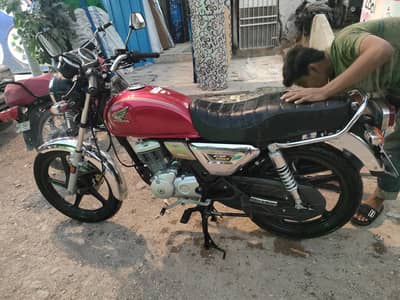 Cg 125 red ok hai