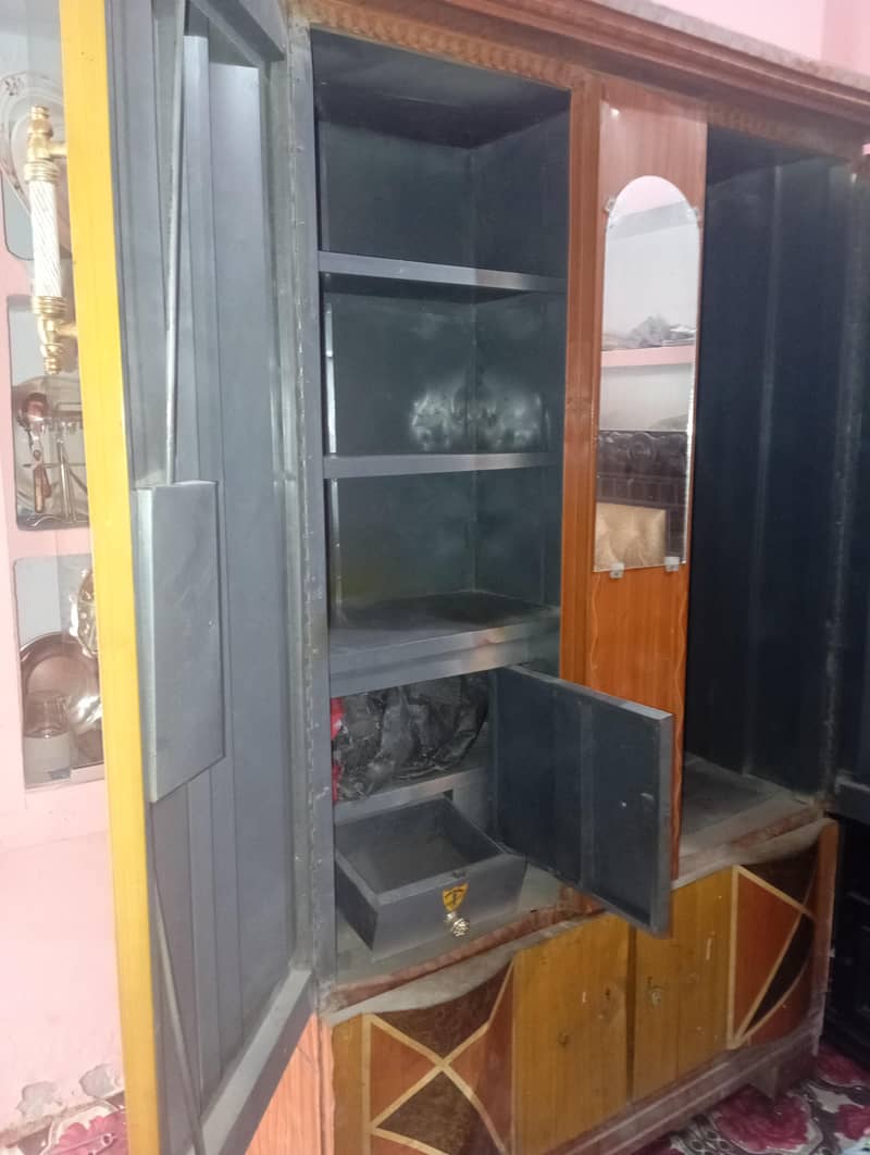 مضبوط اسٹیل الماری برائے فروخت 6