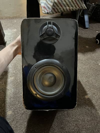 book shelve speaker for sale