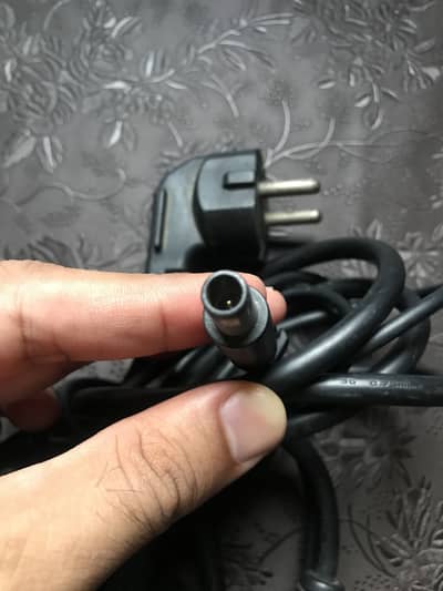 Hp charging Adapter for sale