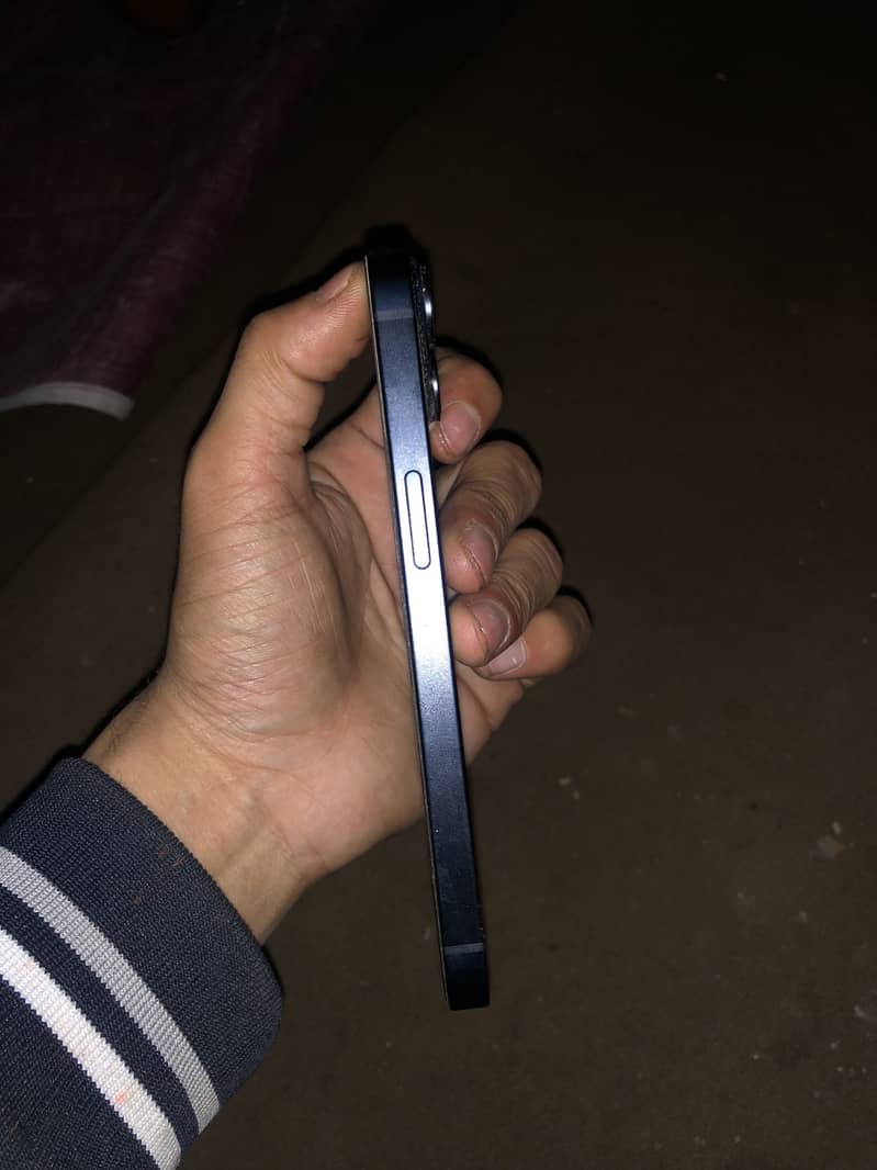 iPhone 14 5