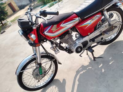 Honda 125 (2015)
