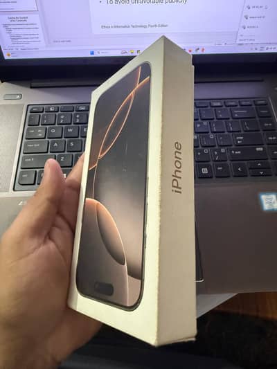 I PHONE 16 PRO  128 GB  JV DESERT TITNIUM