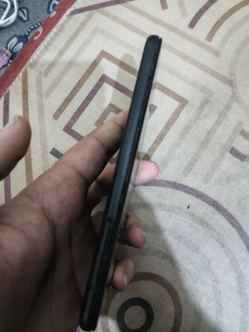 pixel 5a panel broken 3