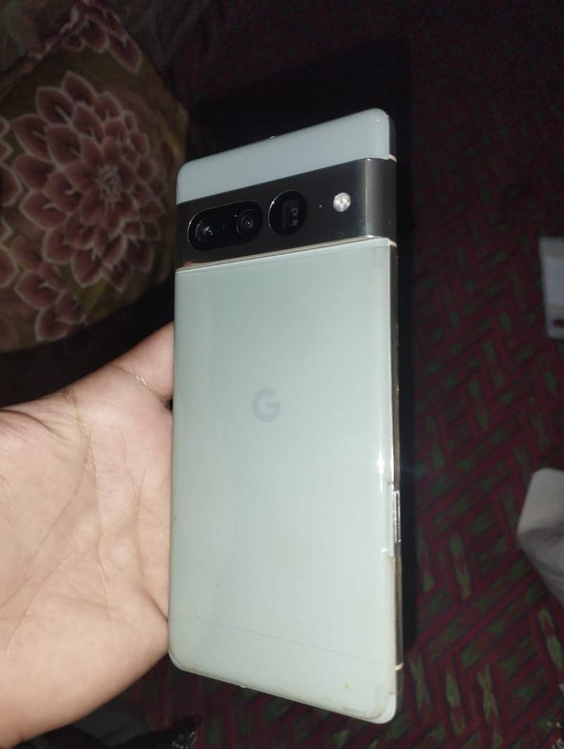 google pixel 7 pro 2