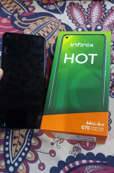 Infinix Hot 10 4 / 64