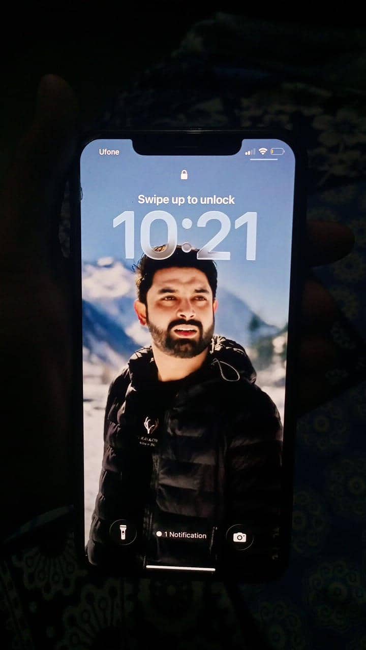 iPhone 11 Pro Max – Pristine Condition 1