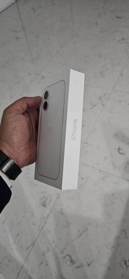 Apple iPhone 17 0