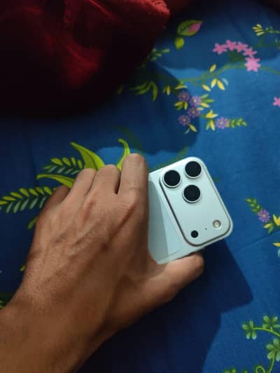 iphone XR converted 17 pro