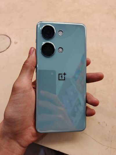 OnePlus Ace 2v (16/256) Gaming phone