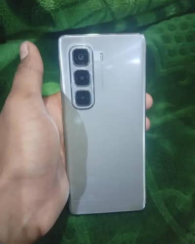 Infinix hot 50 pro plus
