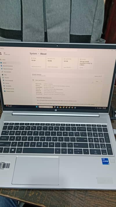 HP i5, G6 840, Ram 8, 256 GB SSD Hard Drive, 8th Generation,