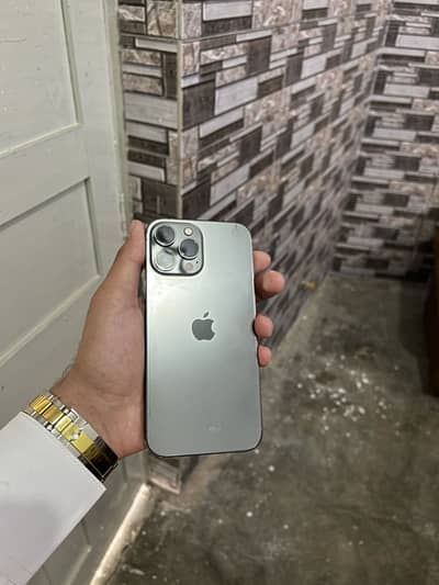 iPhone 13 pro max sim time available