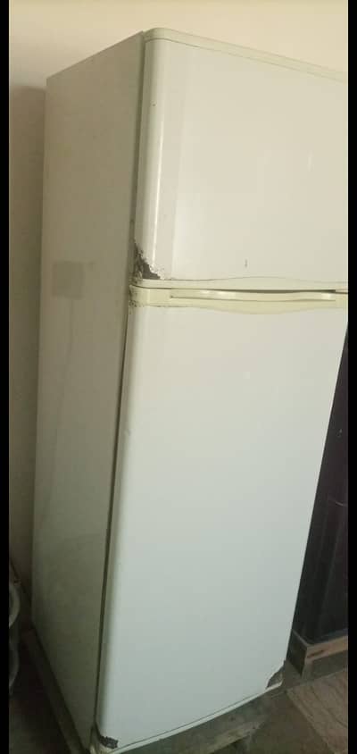 Cream color dawlance refrigrator double door