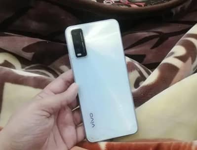 vivo y20 4 64 no open rupir  box dptr sath condition 10%8