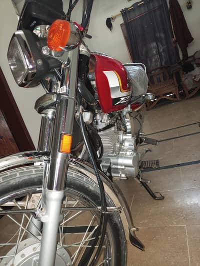 Honda 125 self start