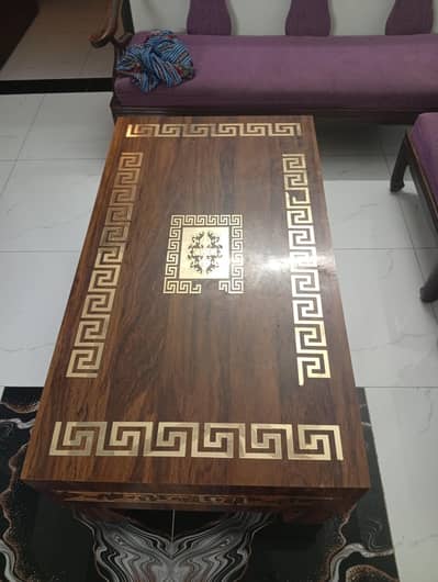 wooden center/coffee table