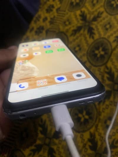 8gb ram 128gb or 10/8 condition hy