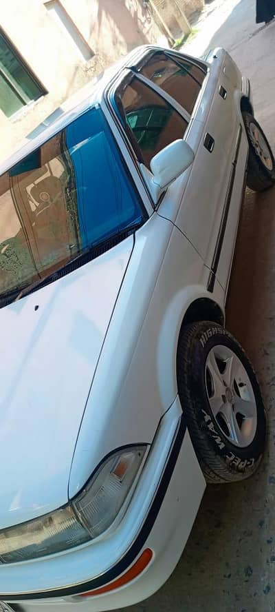 selling Toyota Corolla 1988