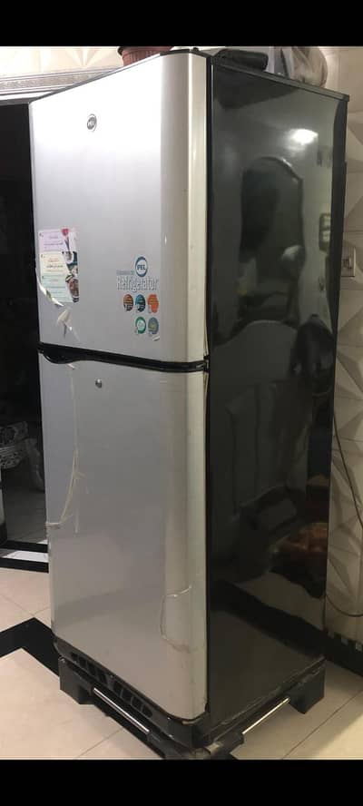 pel jumbo size fridge for sale