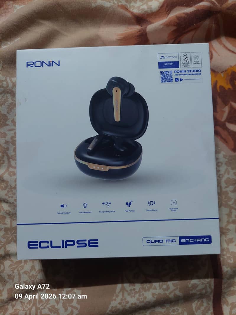 Ronin Eclipse earbuds 10/10 condition 0