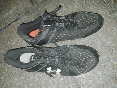 underarmour cricket shoes