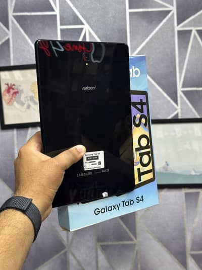 Samsung Tab S4 4GB 64GB mint condition amoled display
