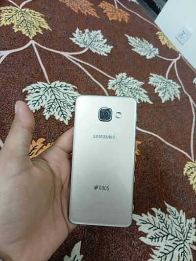 Samsung A3(2016]