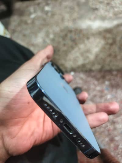 Iphone 13pro non pta lush condition