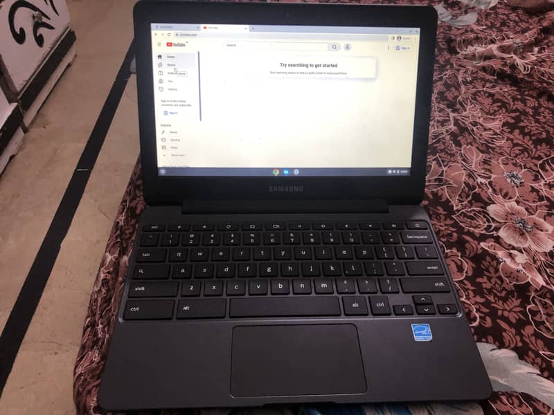 Chrome book Exchange possible with phone 3