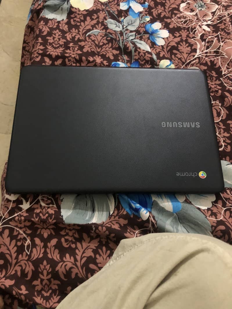 Chrome book Exchange possible with phone 5