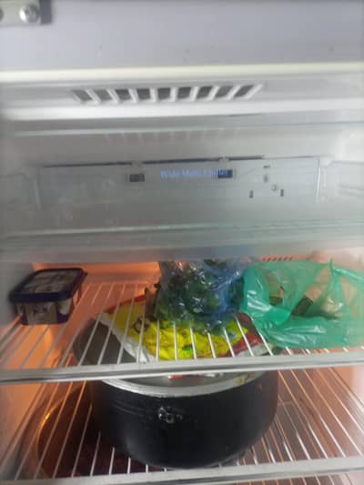 Hitachi Fridge Good Condition Sale K Liyea Available Hai