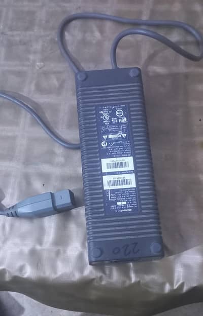 xbox 360 controllers and supply for sale