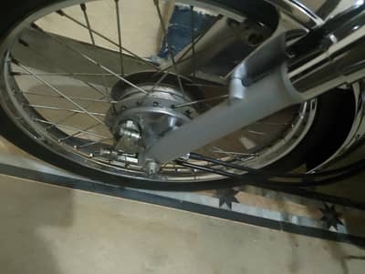 CD 70 2022 model total geniune