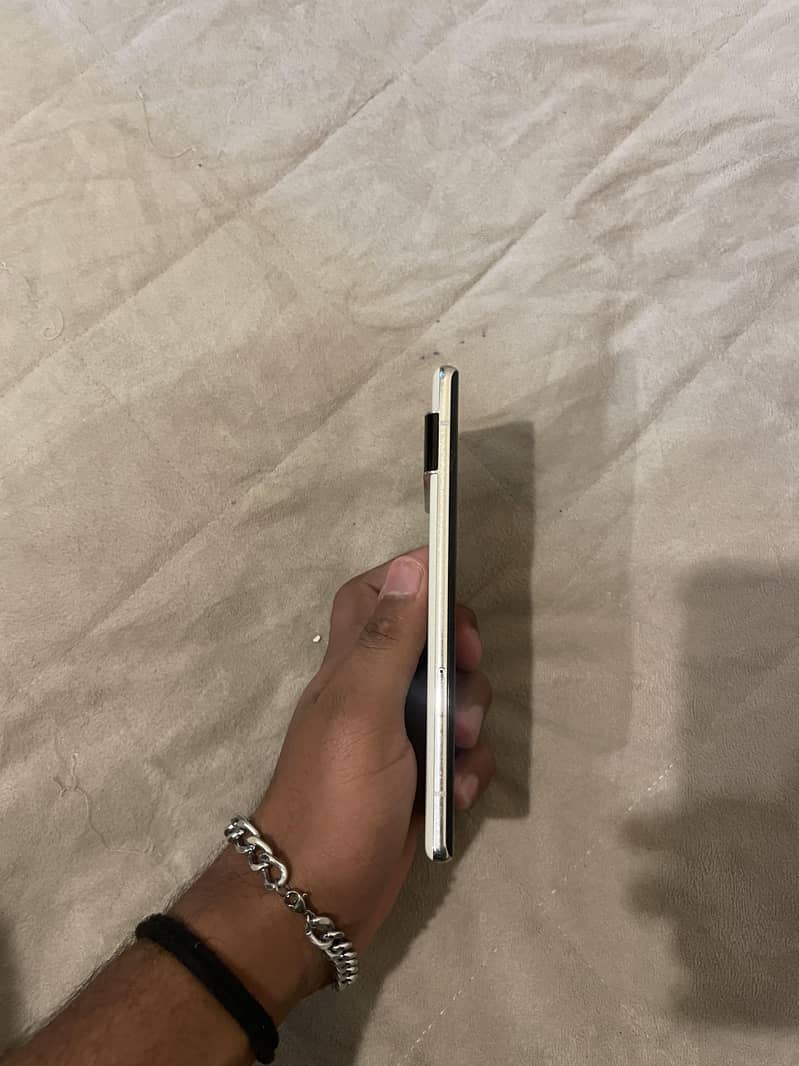 Google pixel 6 pro 8