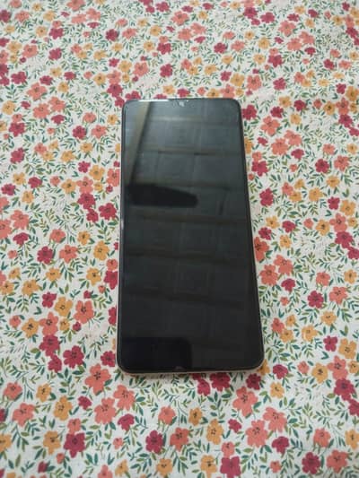 vivo y04 used like new