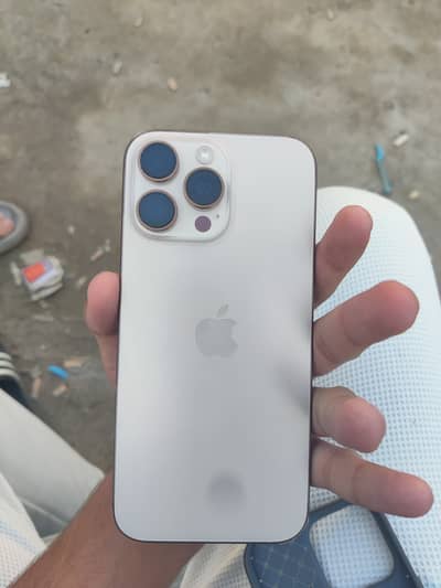 iPhone 16 Pro Max JV