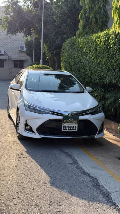 Toyota Corrolla Altis Grande 1.8 B2B Genuine super White