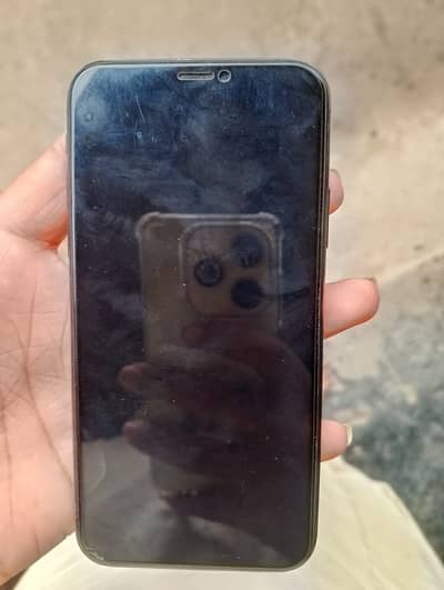 I phone xr /// 03127324996