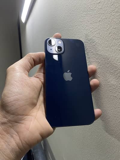 Iphone 13 and Pixel 6A