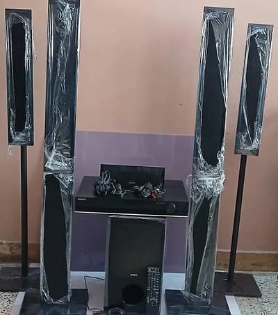 SONY HOME THEATER BLUETOOTH 1000. WATT