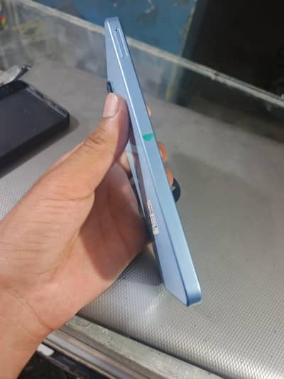 Samsung A17 8 256 7 January open box