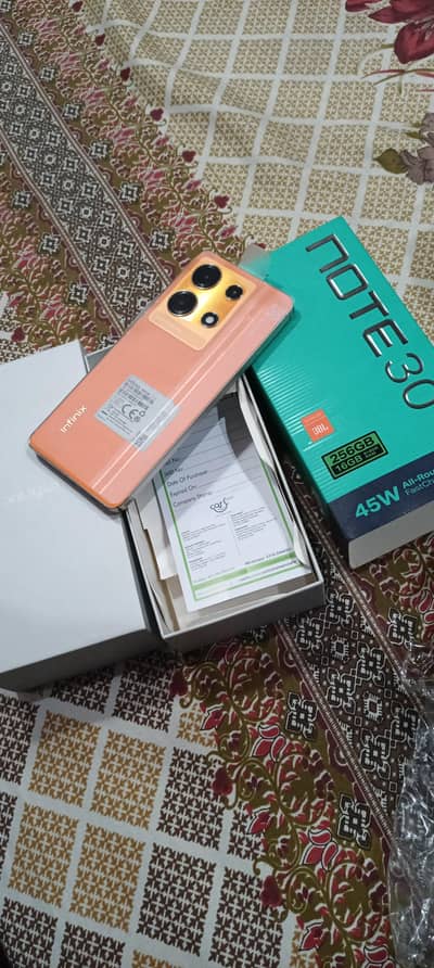 infinix Note 30 ram 16 ROM 256