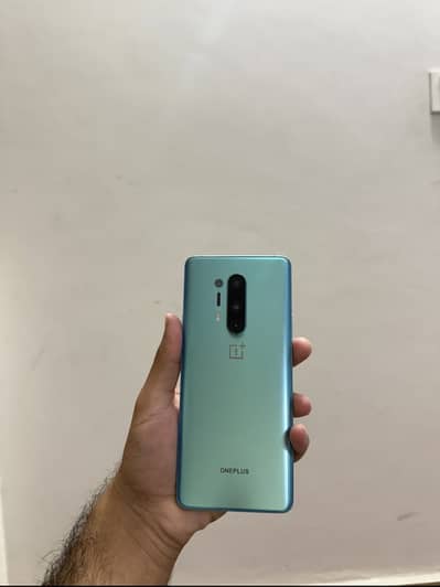 Oneplus 8 pro 8/12 condition 10/10