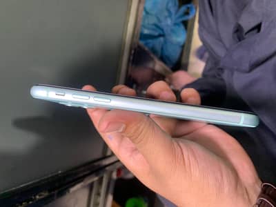 Iphone 11 128gb fctry unlocked