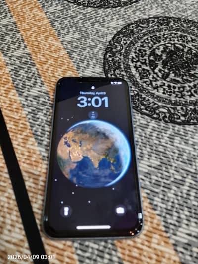 urgent sale iPhone XR used phone 64GB memory  phone 100% okay